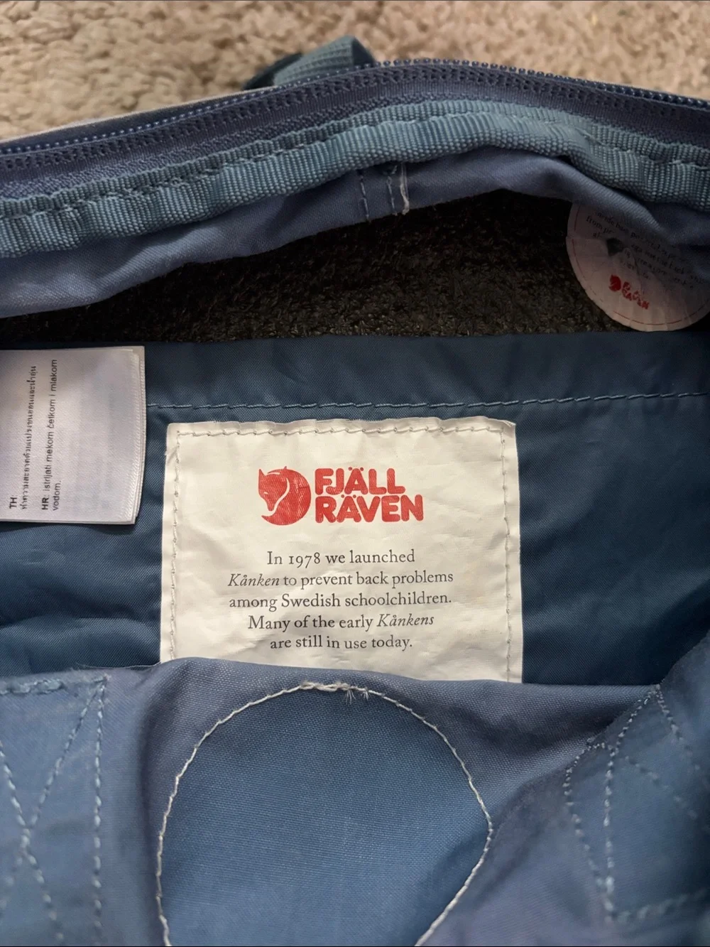 Fjallraven Kånken Small Backpack in Slate Blue with Red Patch